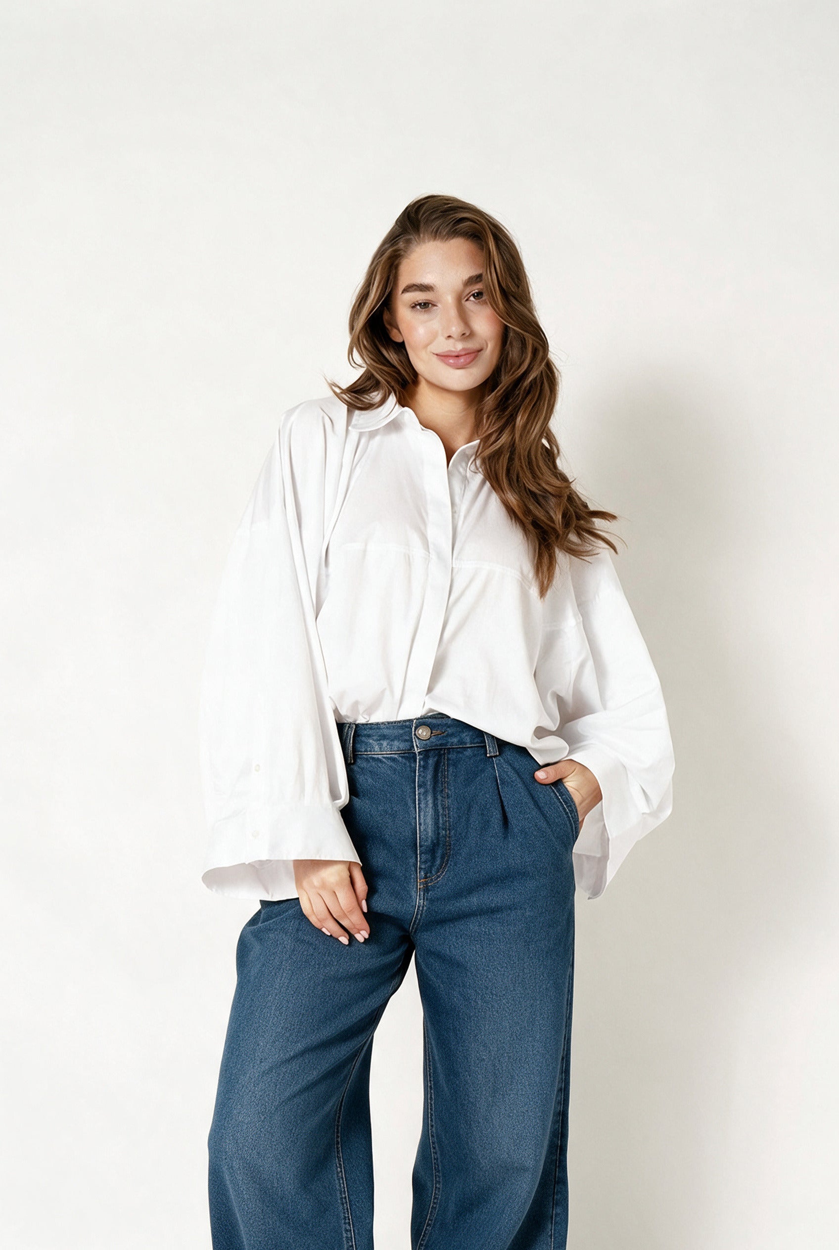 ANNABETH BLOUSE BASIC White