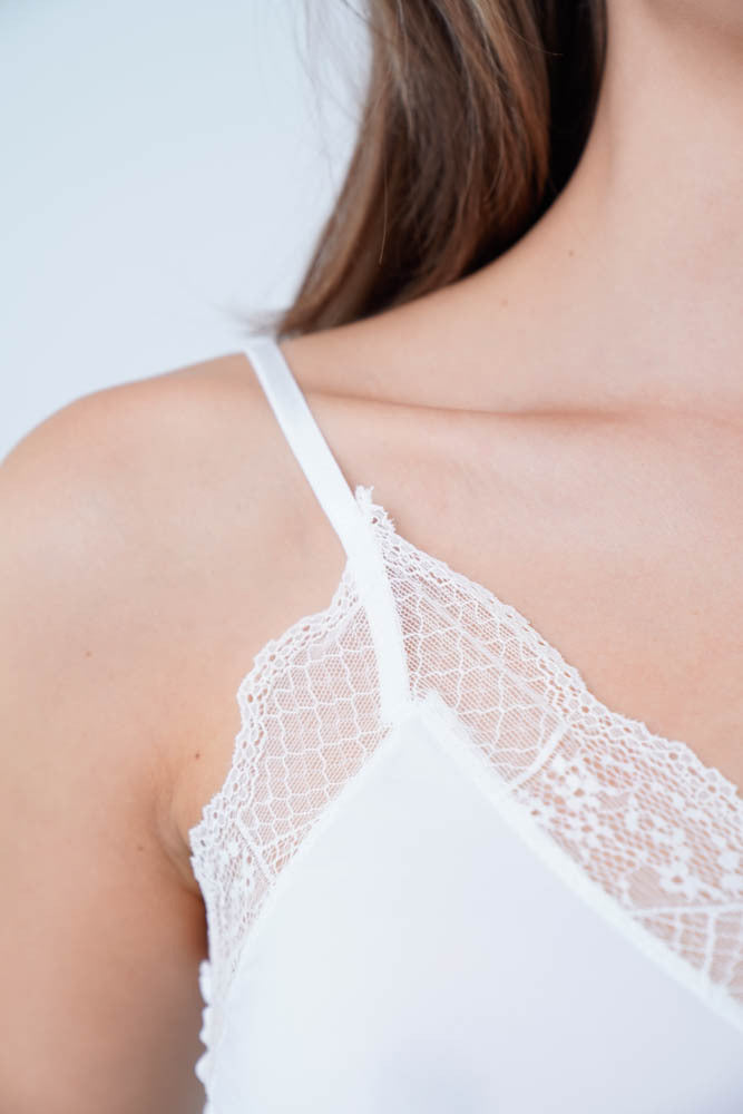 TESSET TOP LACE BASIC WHITE
