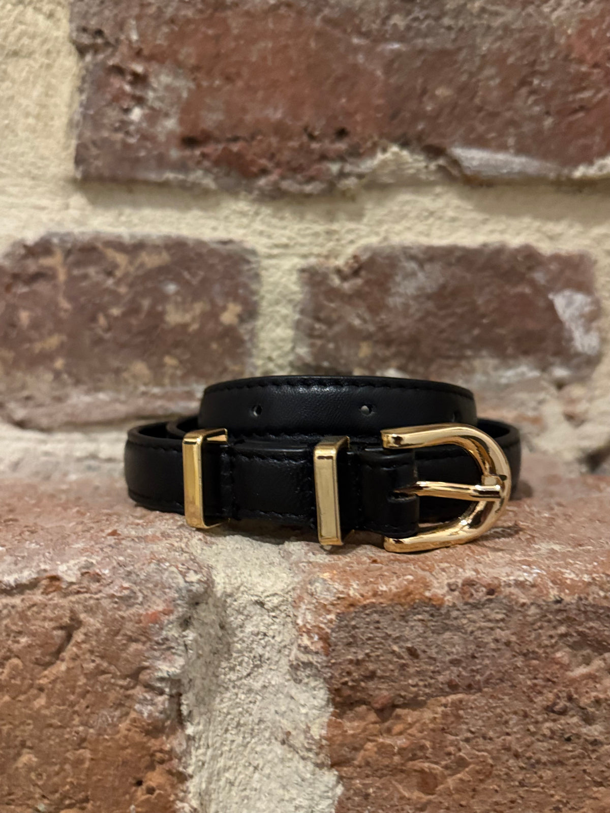 Elle Belt 25 Black Gold Buckle