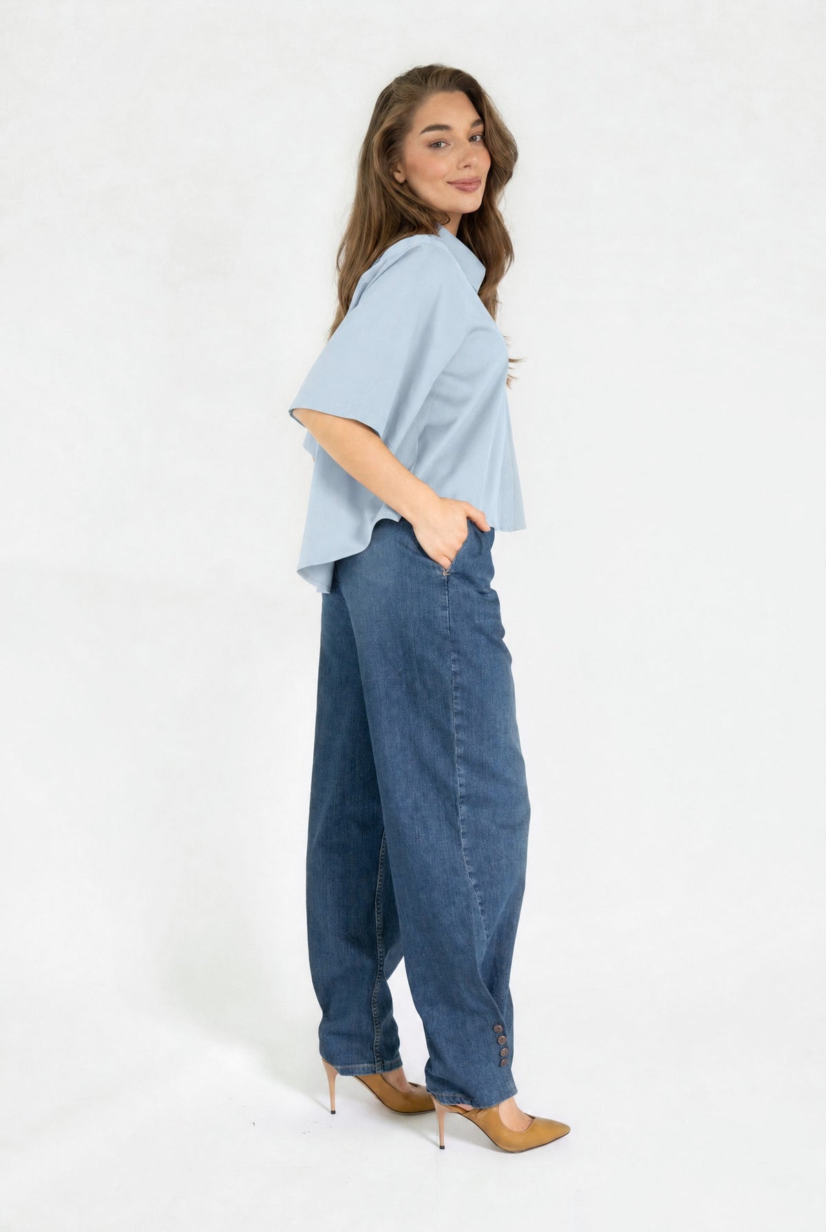 ALIJAH BLOUSE FW26 LIGHT BLUE — Seitenansicht
