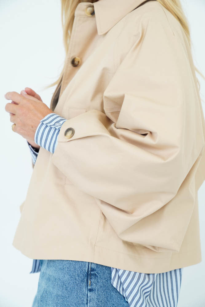 ZAINA COAT Beige
