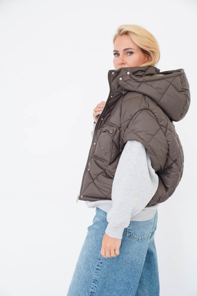 NARA CAPE Army Green