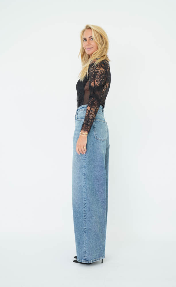 KALILA BODY Black