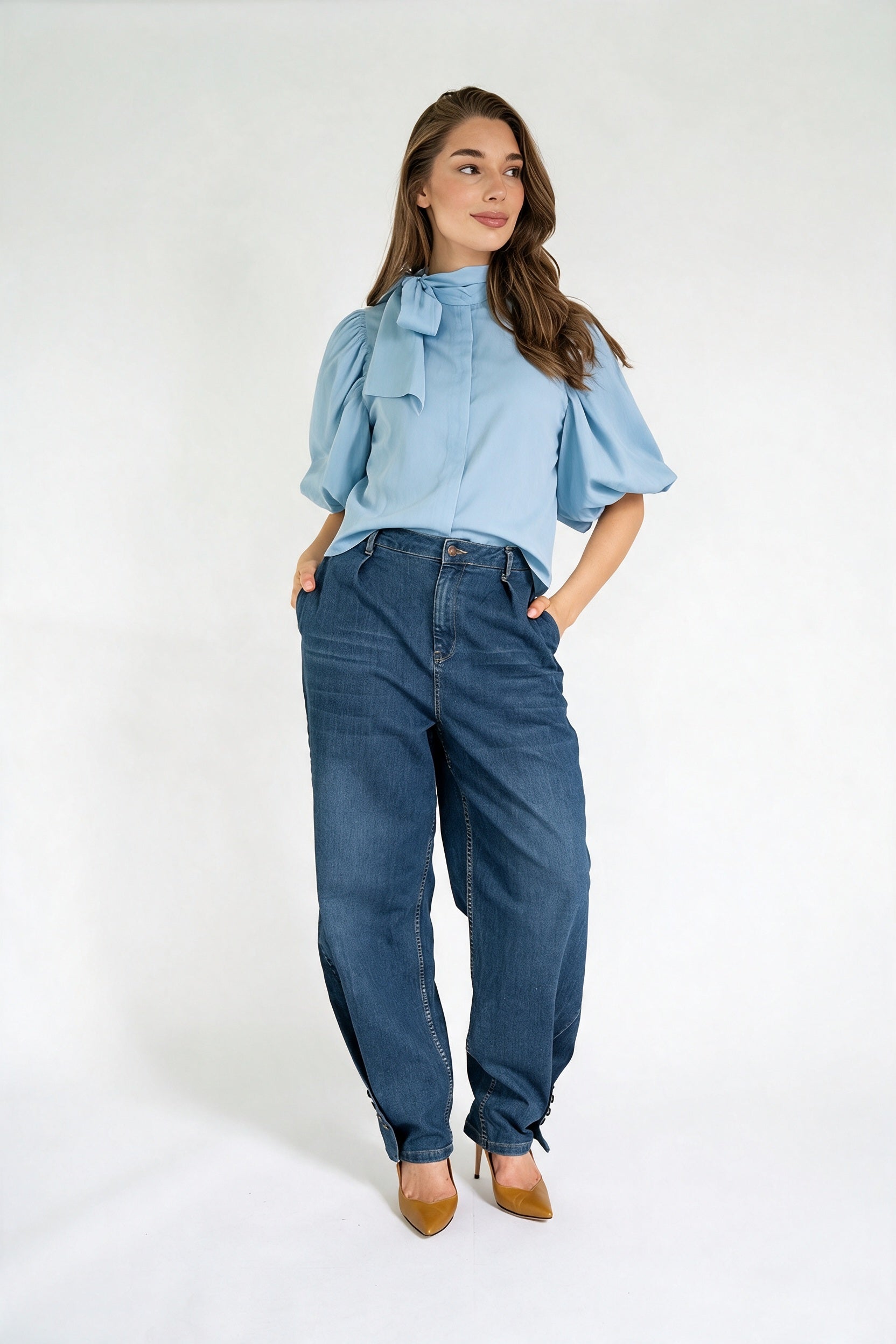 NIA BLOUSE LIGHT BLUE