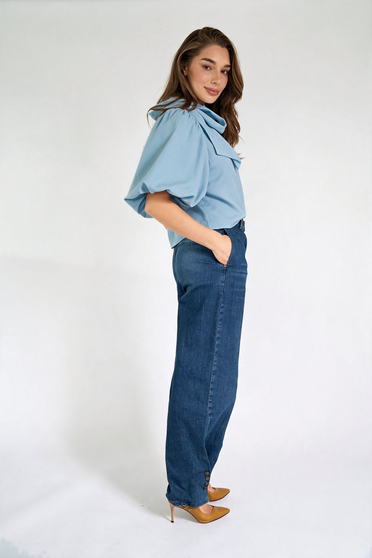 NIA BLOUSE LIGHT BLUE
