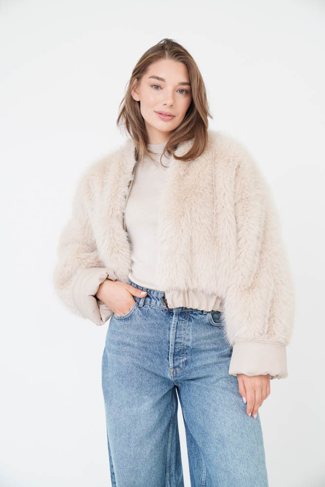 Kinski Wild Jacket Faux Fur Off White with Nomad Taffeta